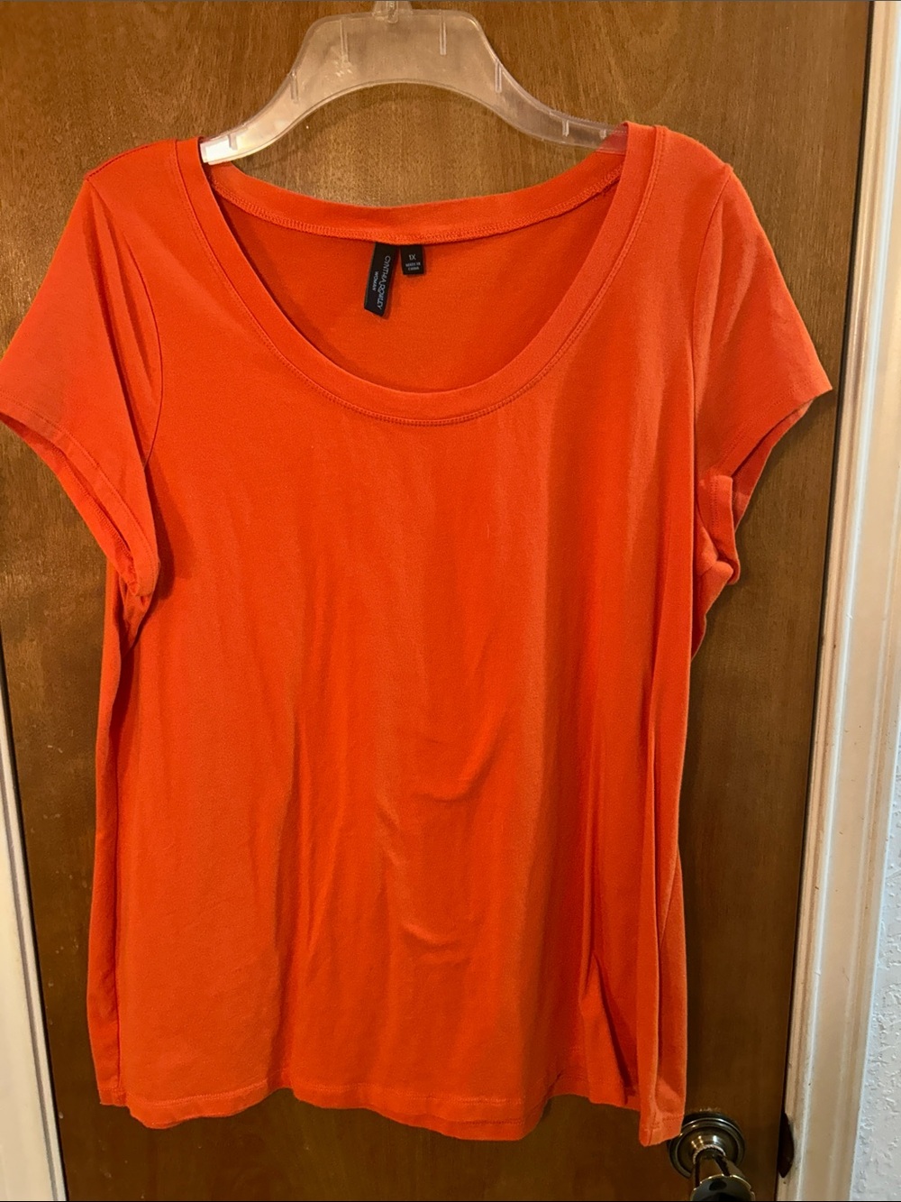 Women's Scoop Neck Short Sleeve Top - Orange. 1X Like new